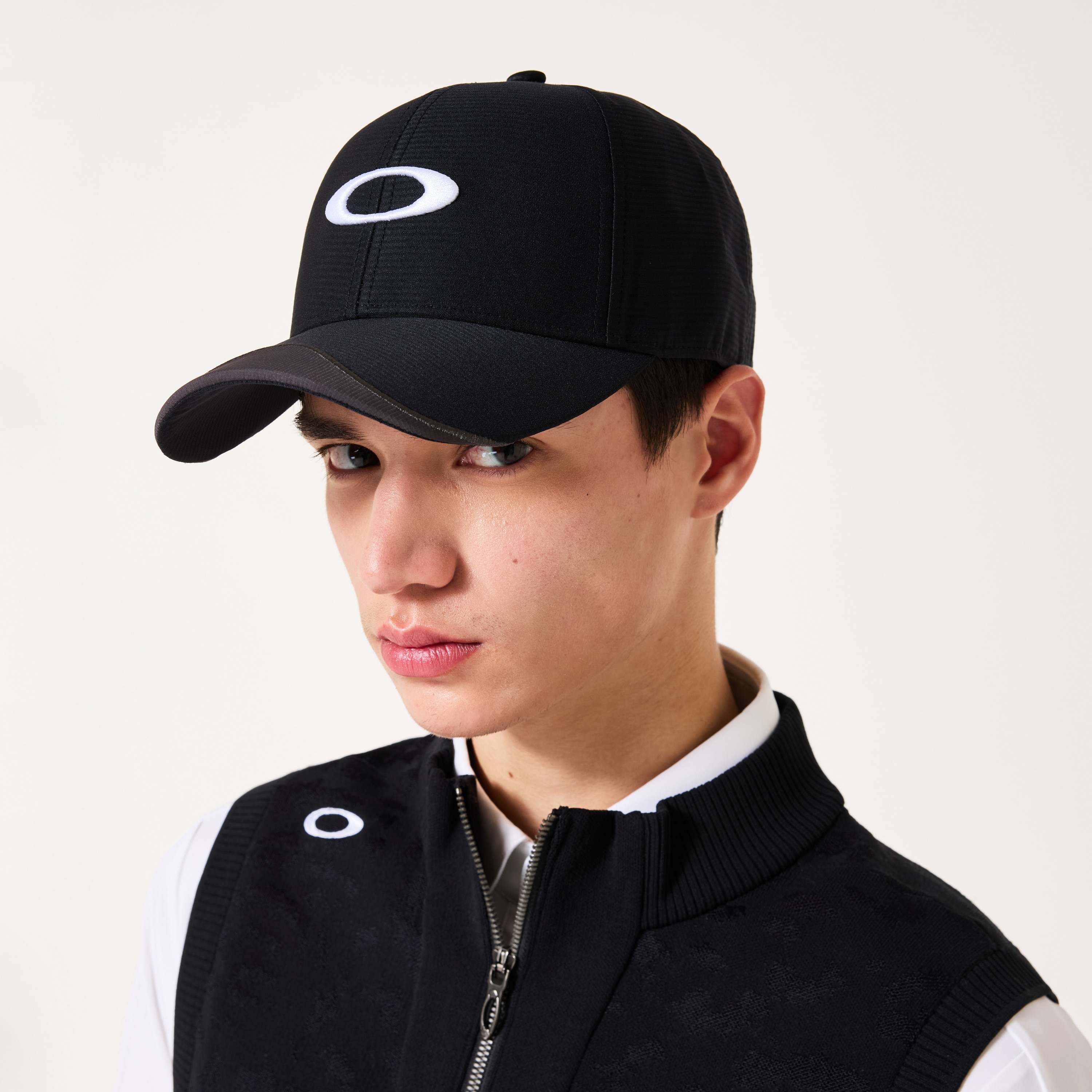 Oakley Oakley Vertical Cap 26.0 - Pitch Black | Oakley® 日本