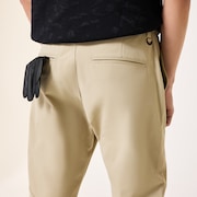 Oakley Versatile Straight - Seneca Rock