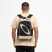 Mochila Oakley Navigate - New Khaki