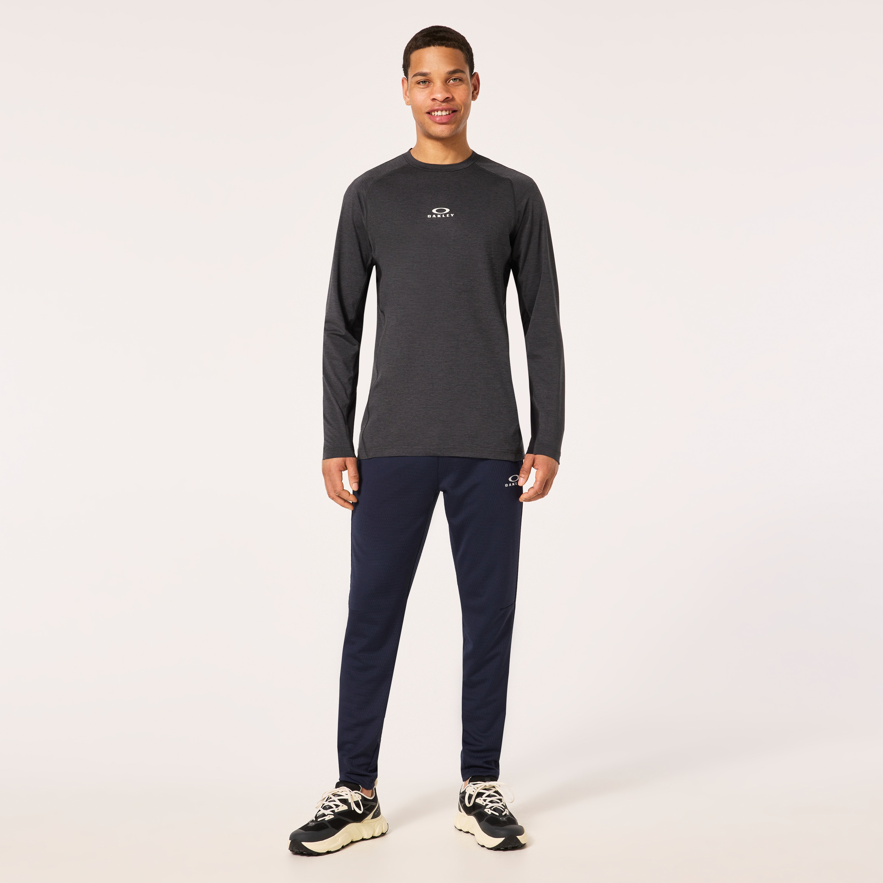Oakley O Fit Rc LS Tee - Black/Gray Heather | Oakley® US Oakley O Fit Rc LS Tee - Black/Gray Heather | Oakley® US