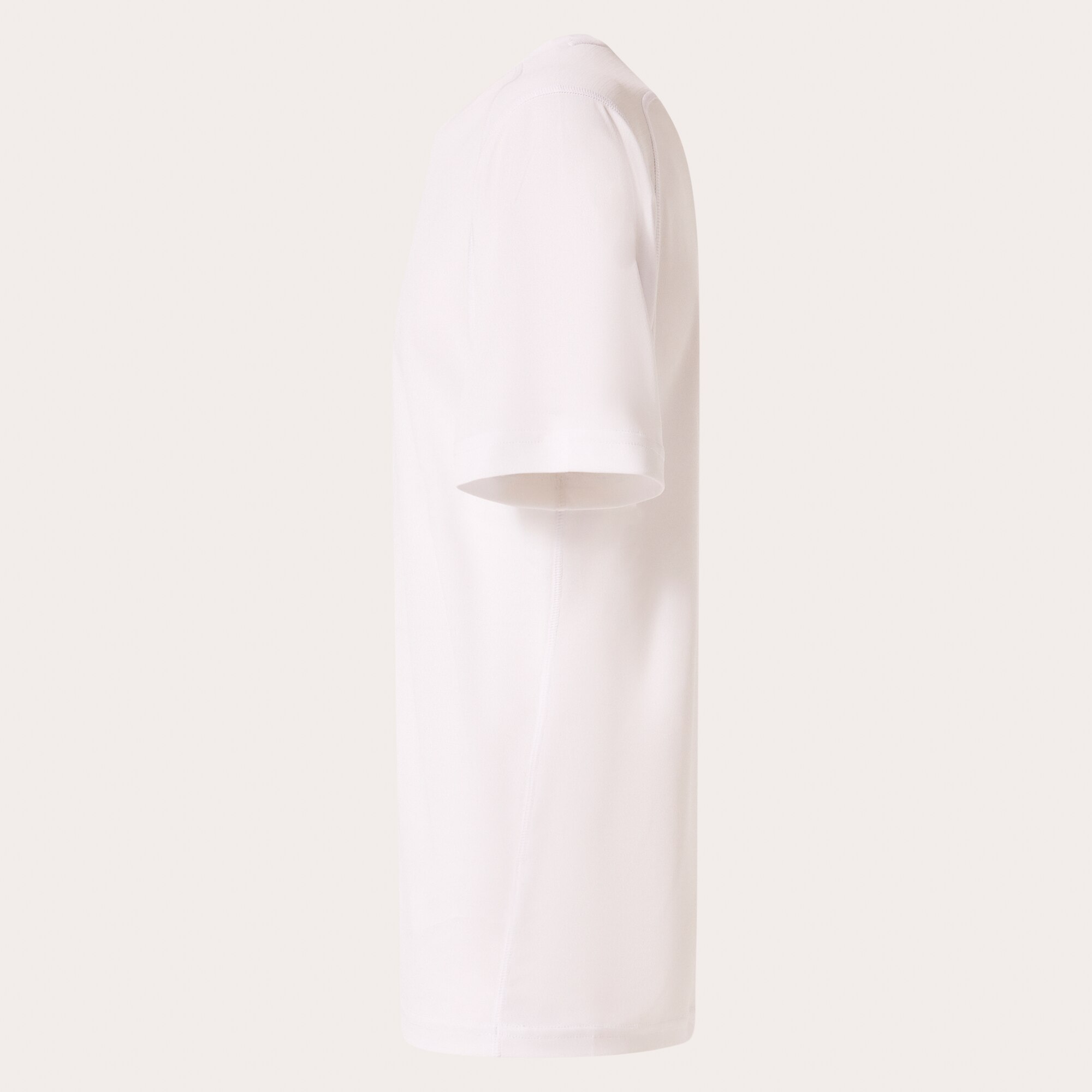 Oakley Foundational Training Short Sleeve Tee in White | Oakley® US