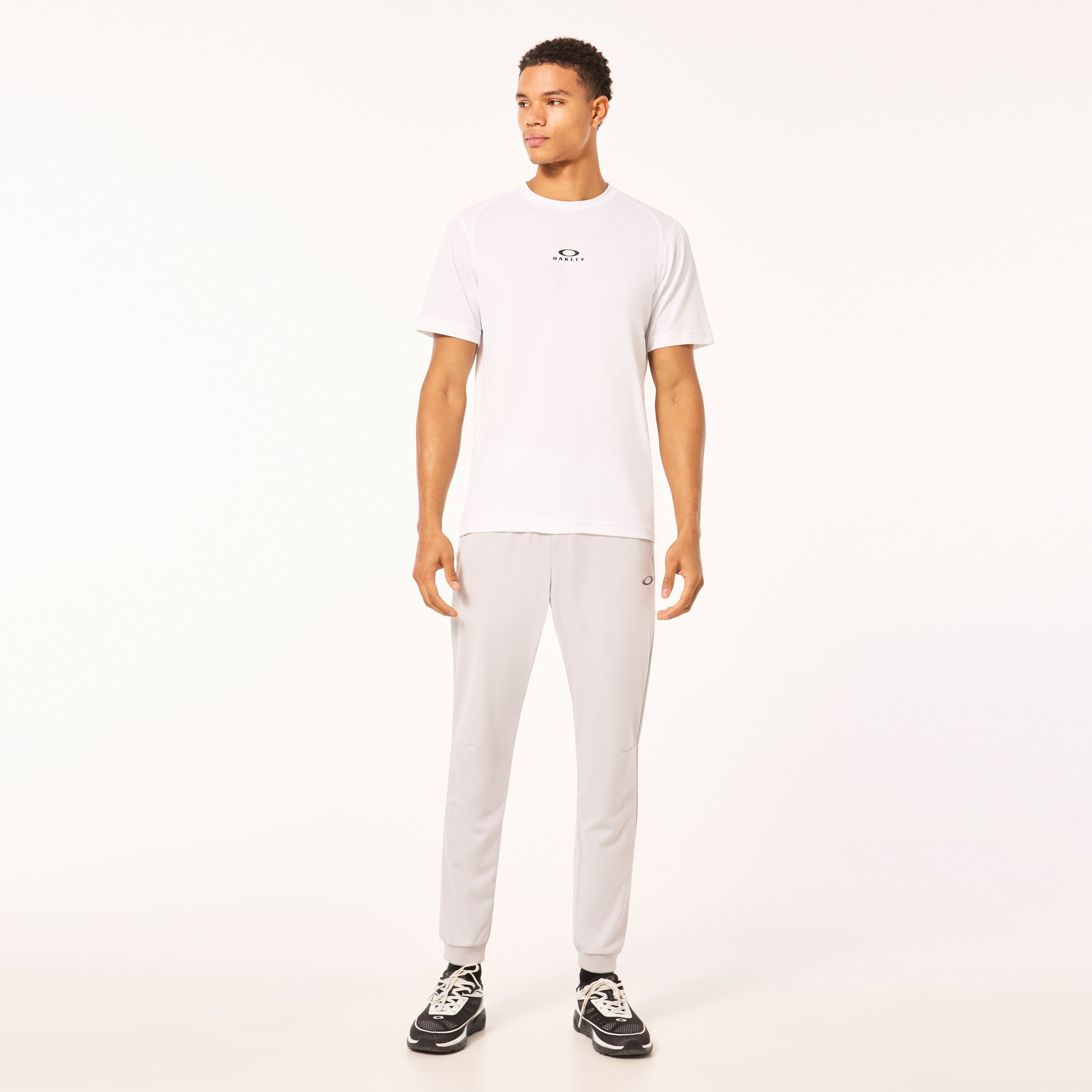 Oakley Foundational Training Short Sleeve Tee in White | Oakley® US