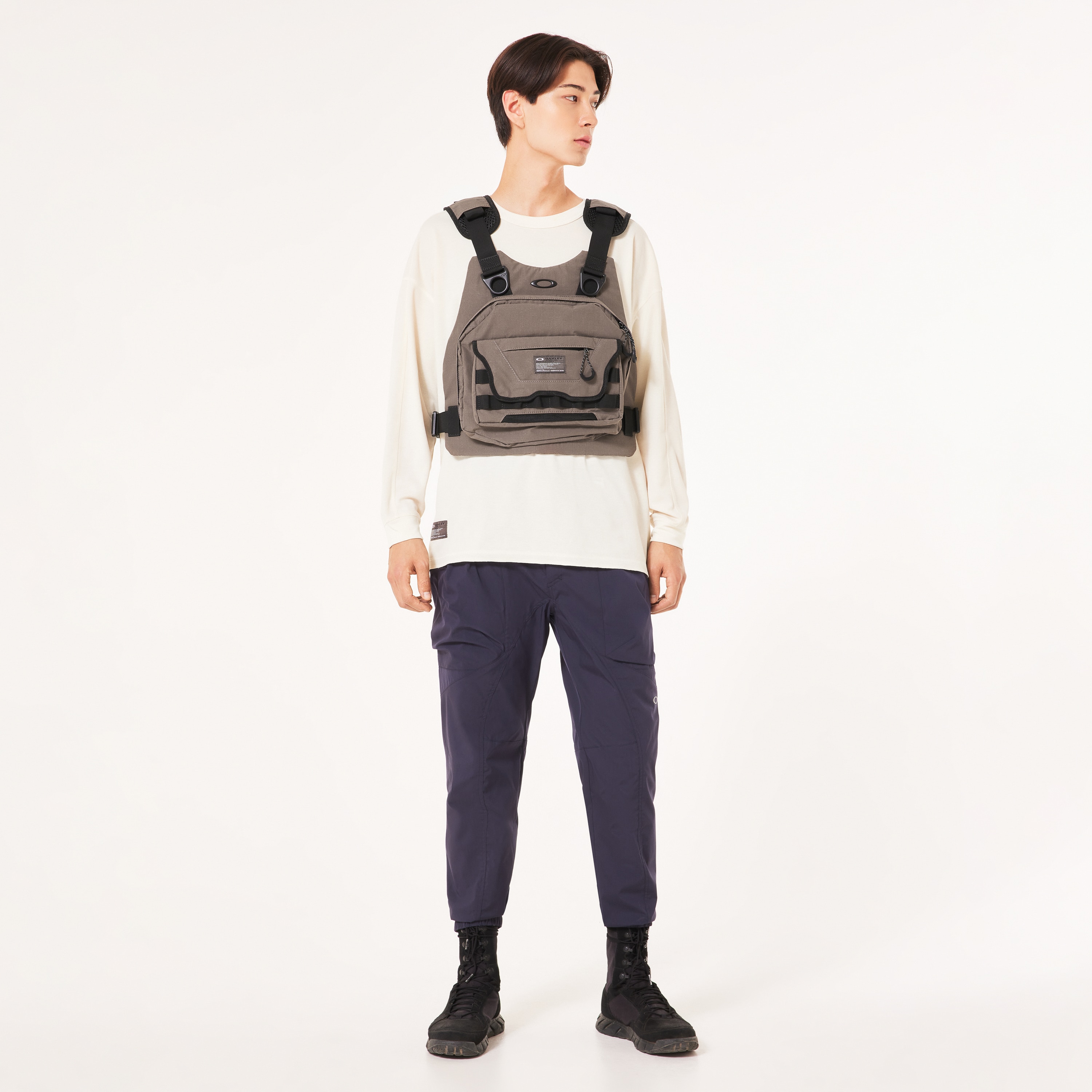 Oakley Fgl Ap Vest 4.0 - Plum | Oakley® JP