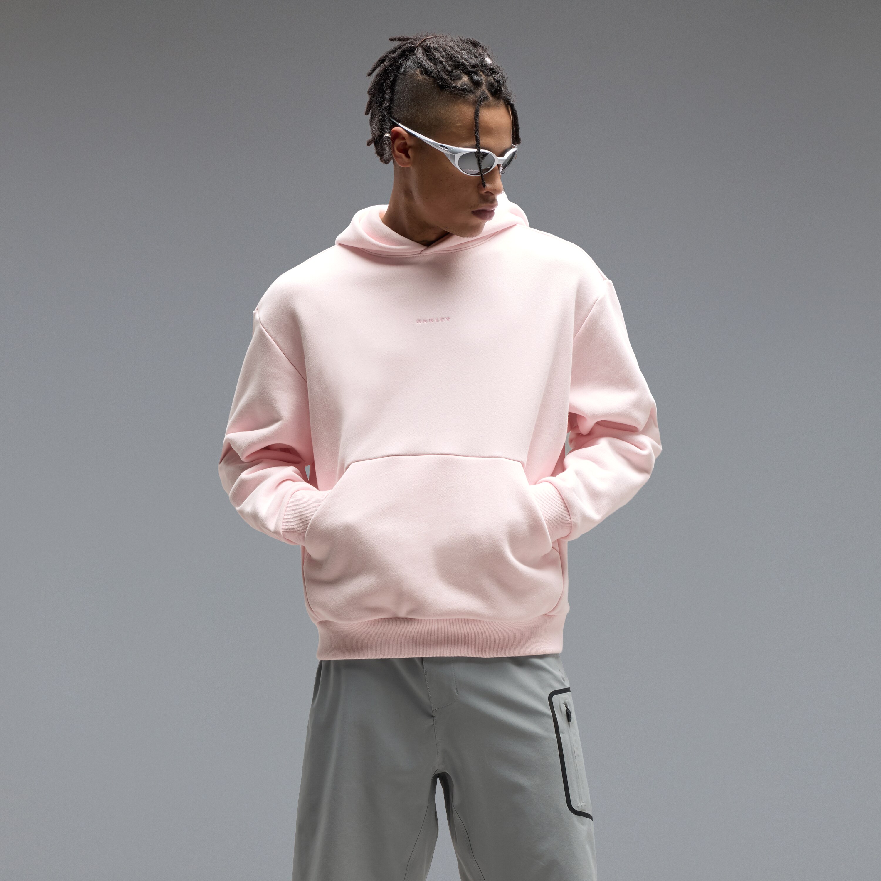 Oakley Soho Gen Hoodie in Faded Pink | Oakley® CA
