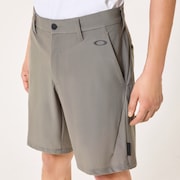 Skull Apex Aero Shorts - Surplus Green