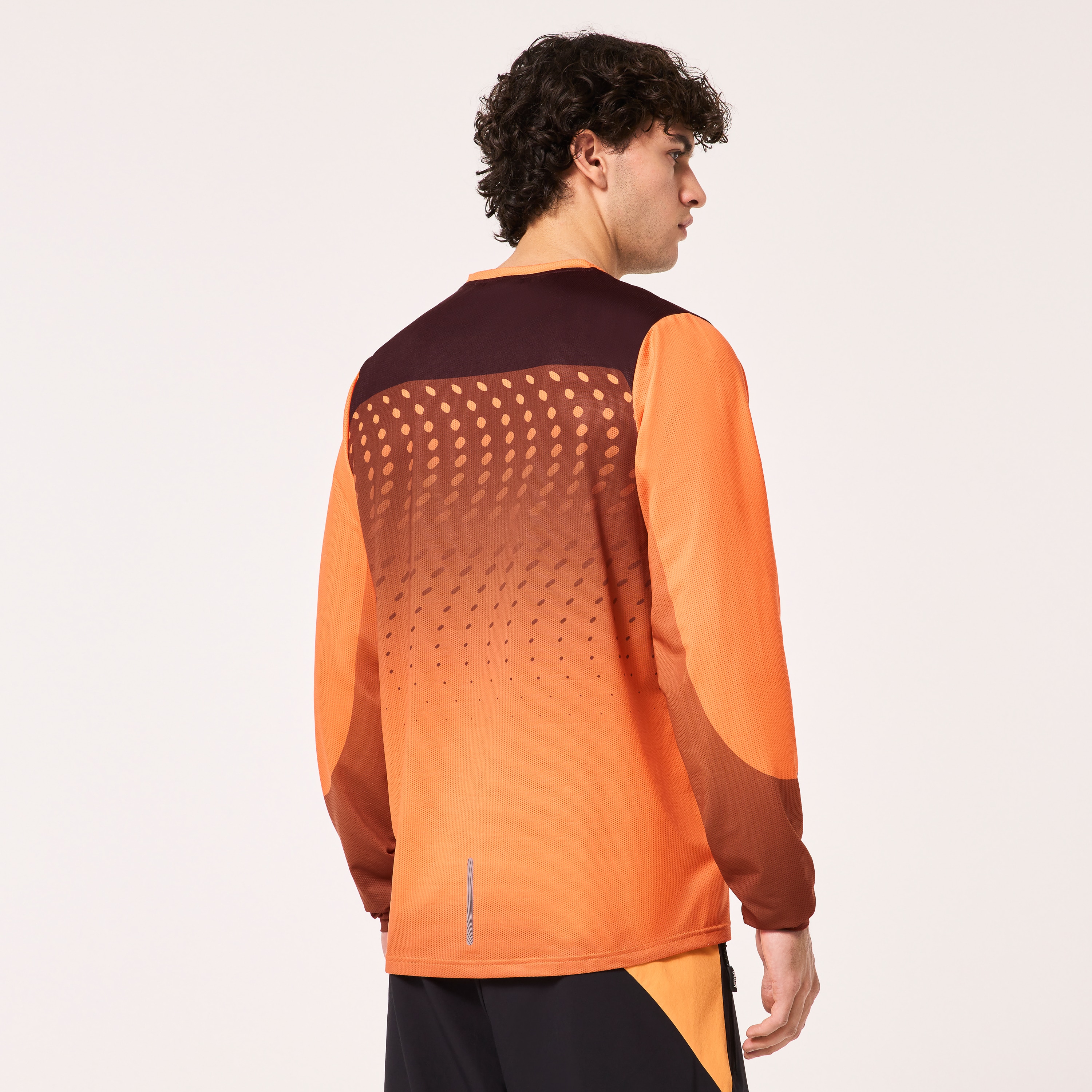 FOA404904__92I_omdtl1.png?