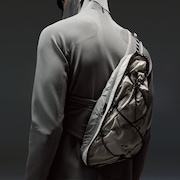 Latitude Veil Slingpack Jacket - Cement