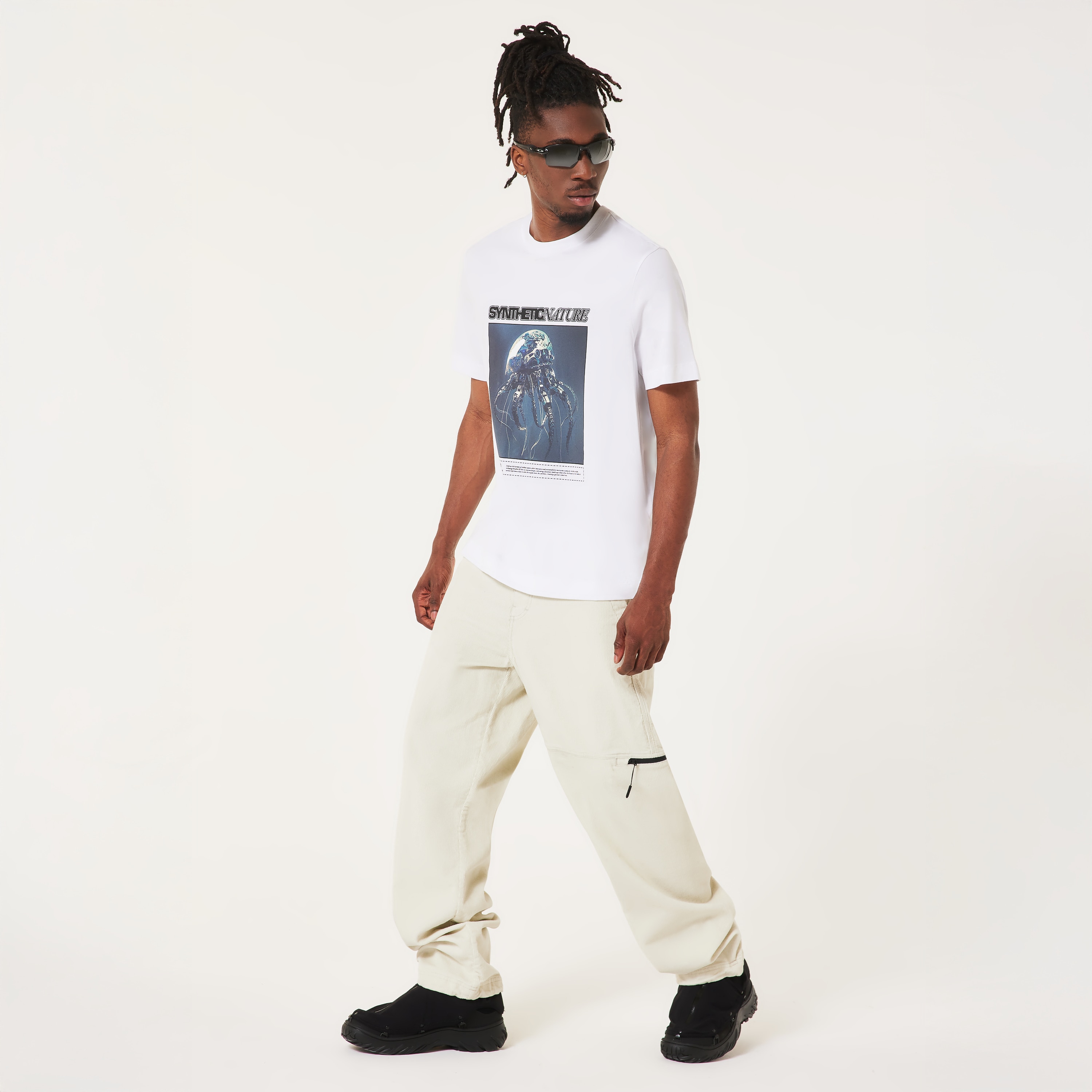 Oakley Futurescape Jellyfish Tee - White | Oakley® US