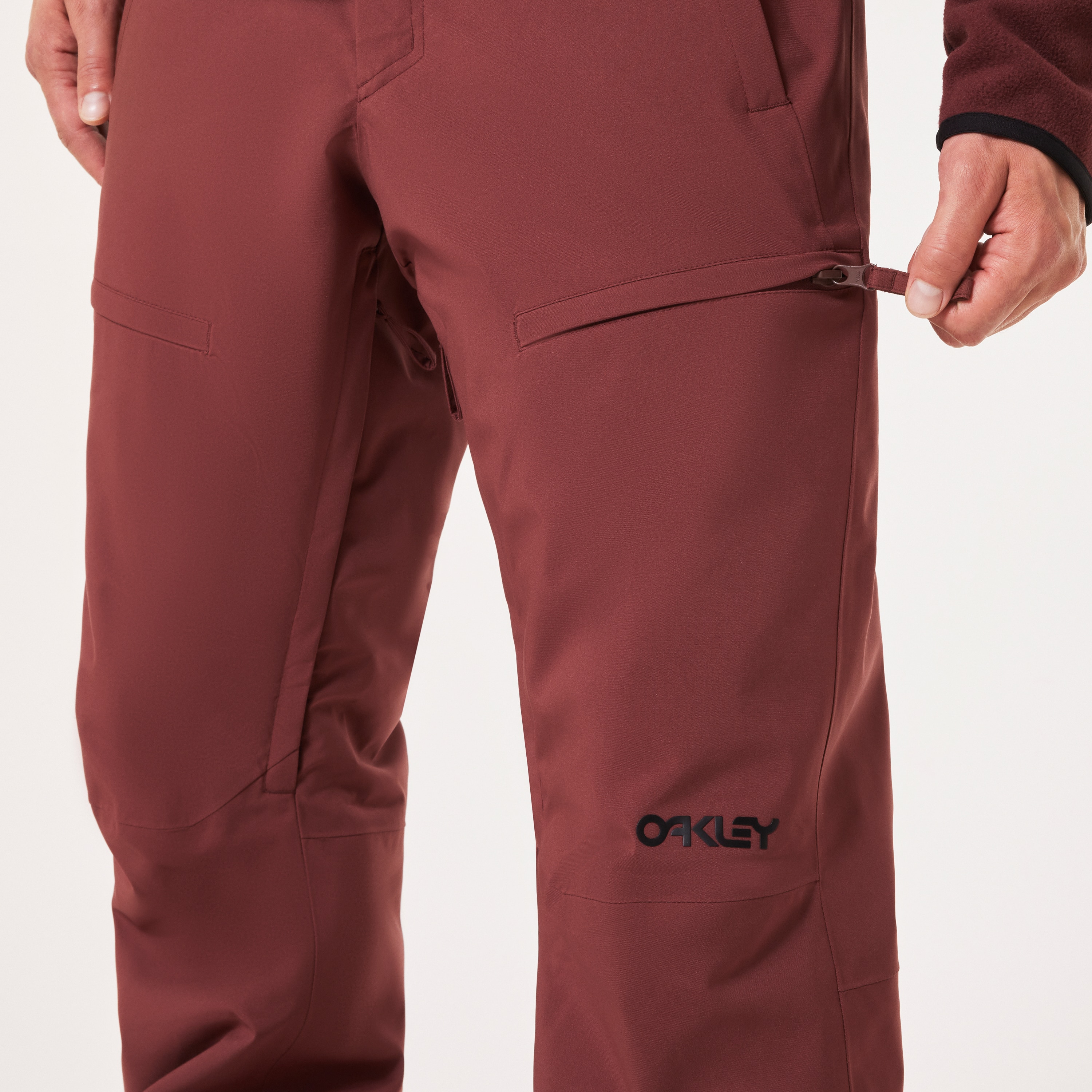 Oakley Axis Insulated Pant - Grenache | Oakley® US