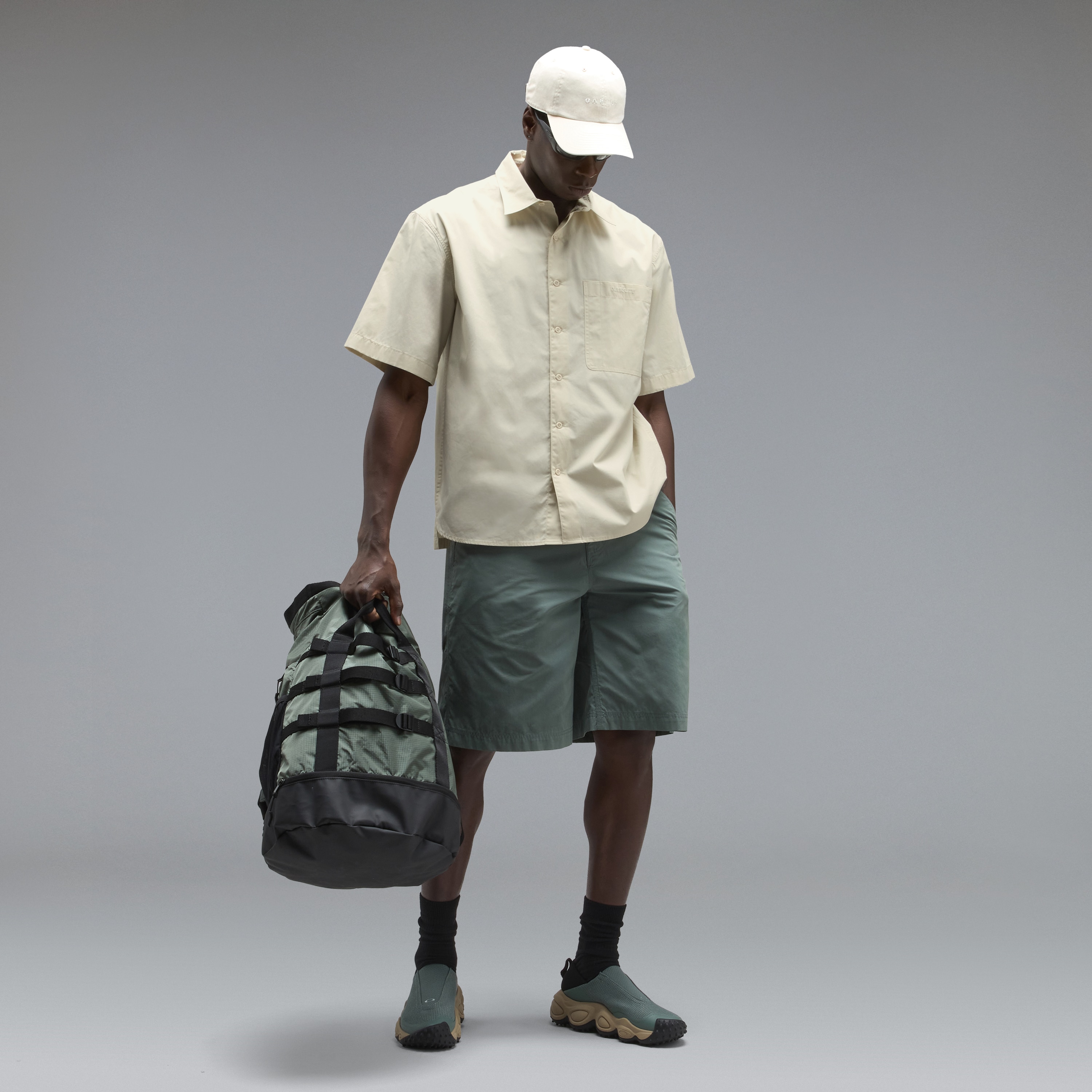 Oakley Echo Rise Shirt in Mist | Oakley® US