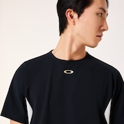 Striking Dry SS  Tee 9.0 - Pitch Black