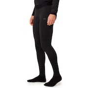 Base Layer Bottom - Blackout