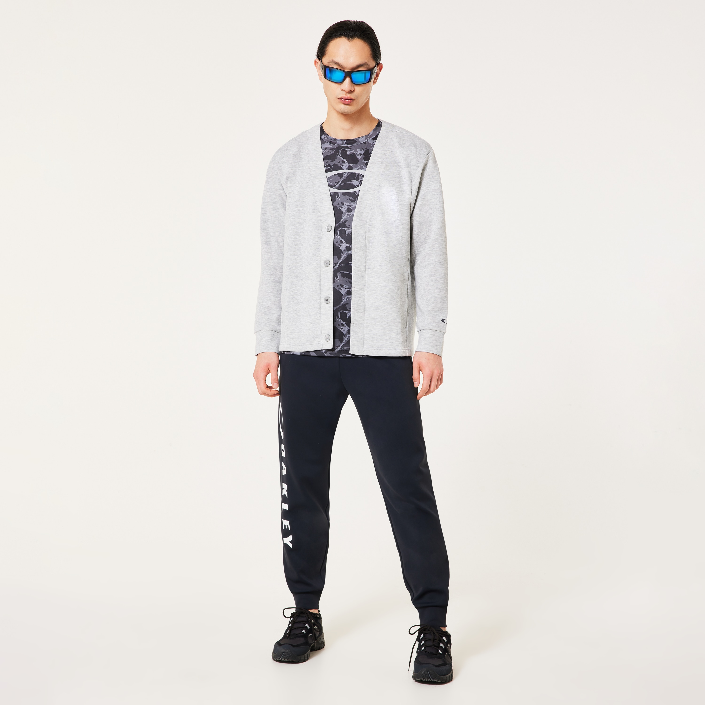 Oakley Enhance Multi Cardigan 5.0 - New Athletic Grey | Oakley® 日本