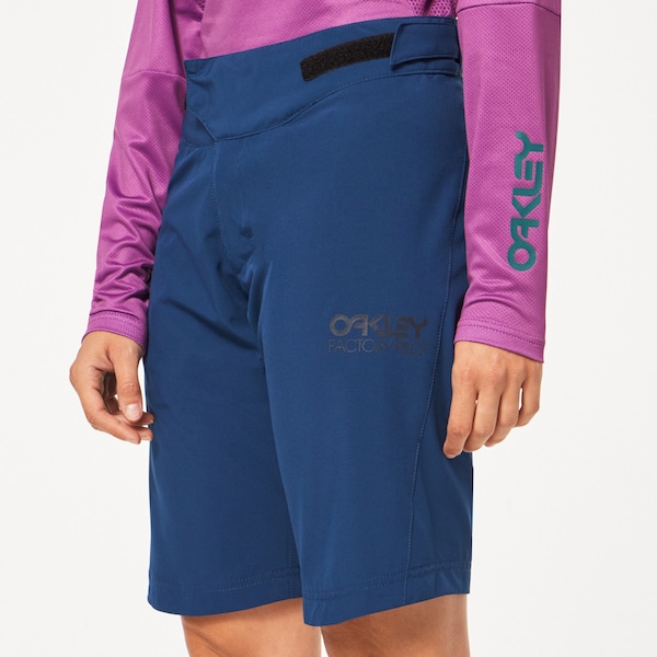 W Factory Pilot Lite Short