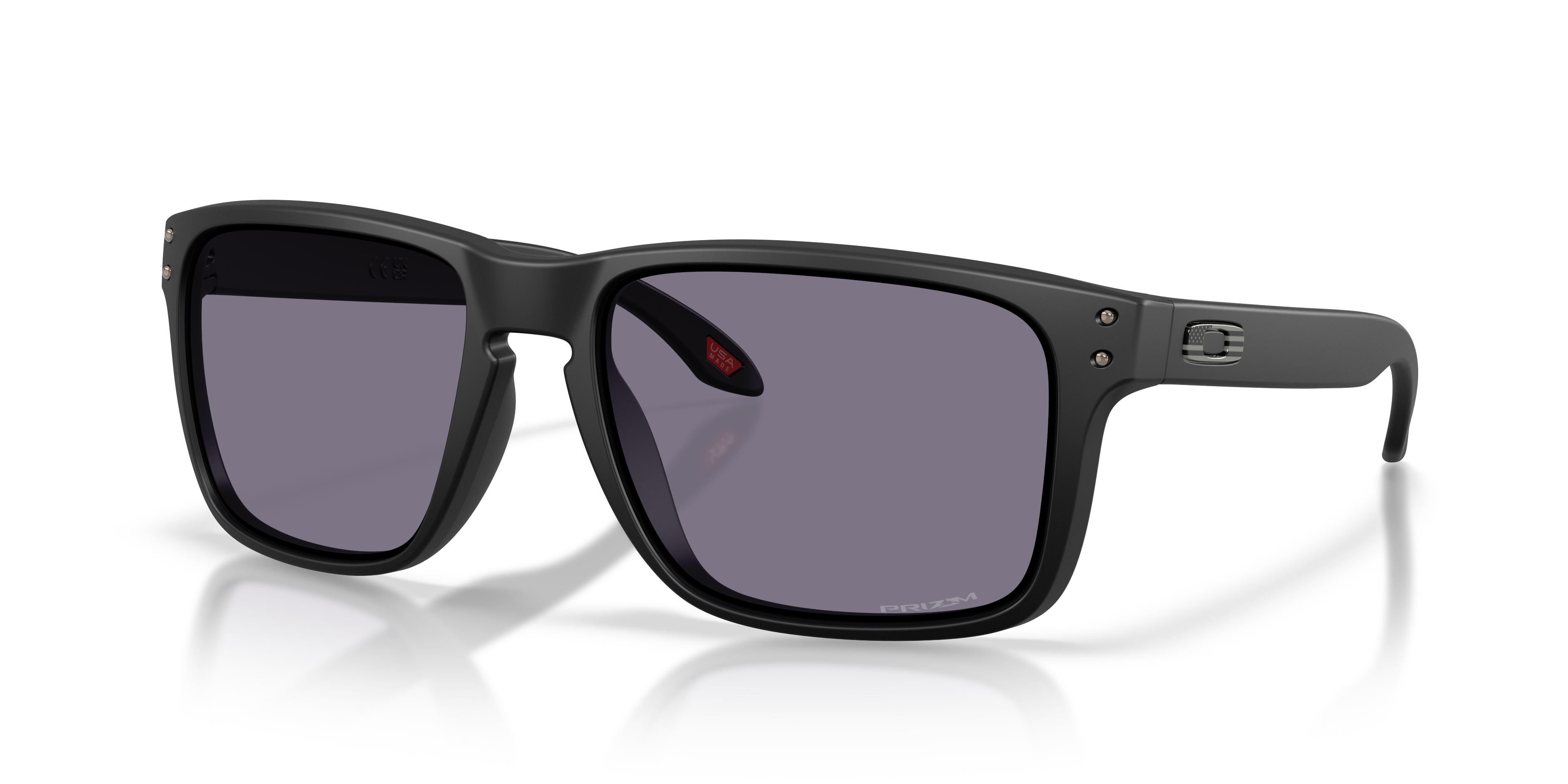 Standard Issue Holbrook™ XXL USA Flag Collection Prizm Grey Lenses