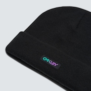 B1B Gradient Patch Beanie - Blackout