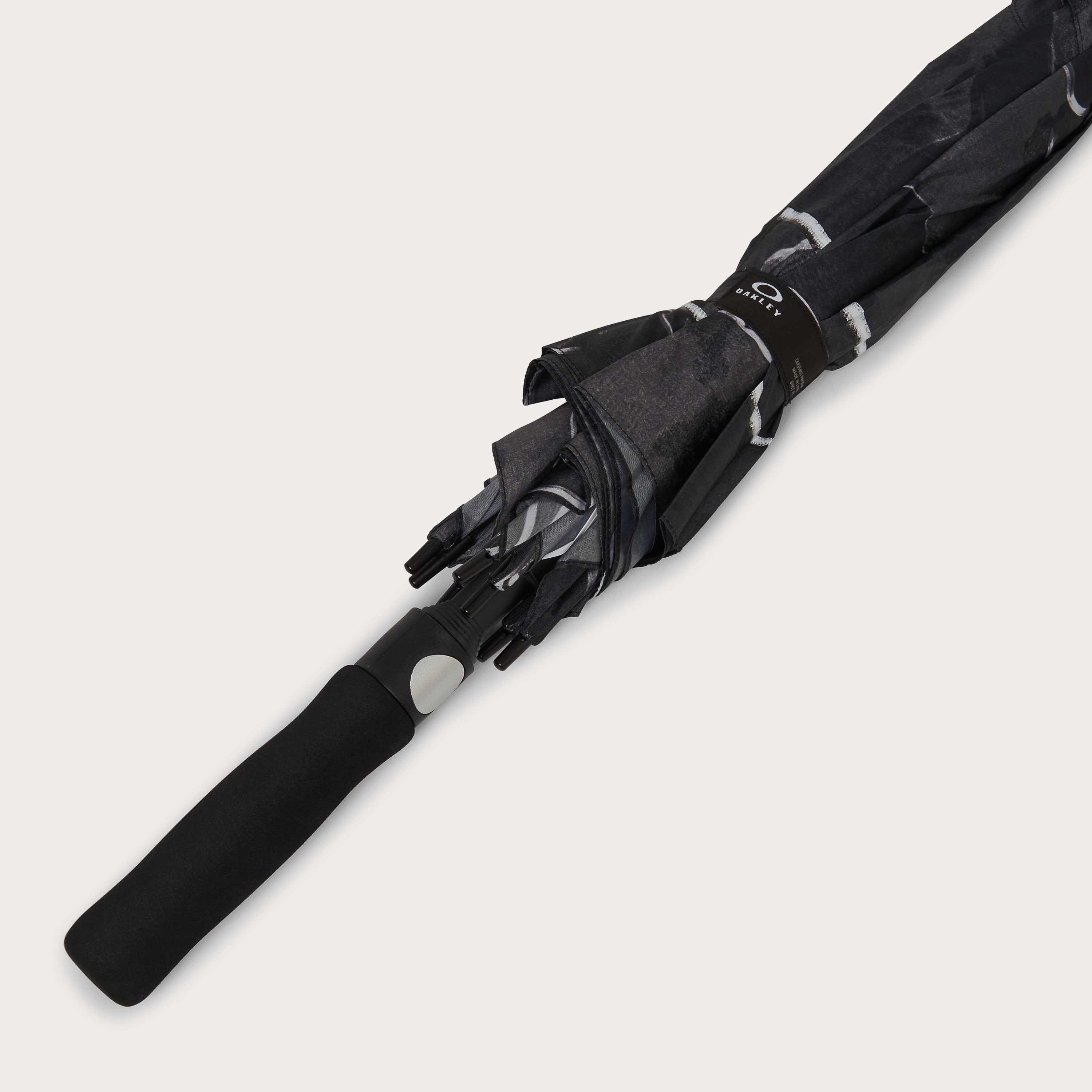 Oakley Oakley Windproof Umbrella - Metal Camo Black | Oakley® US