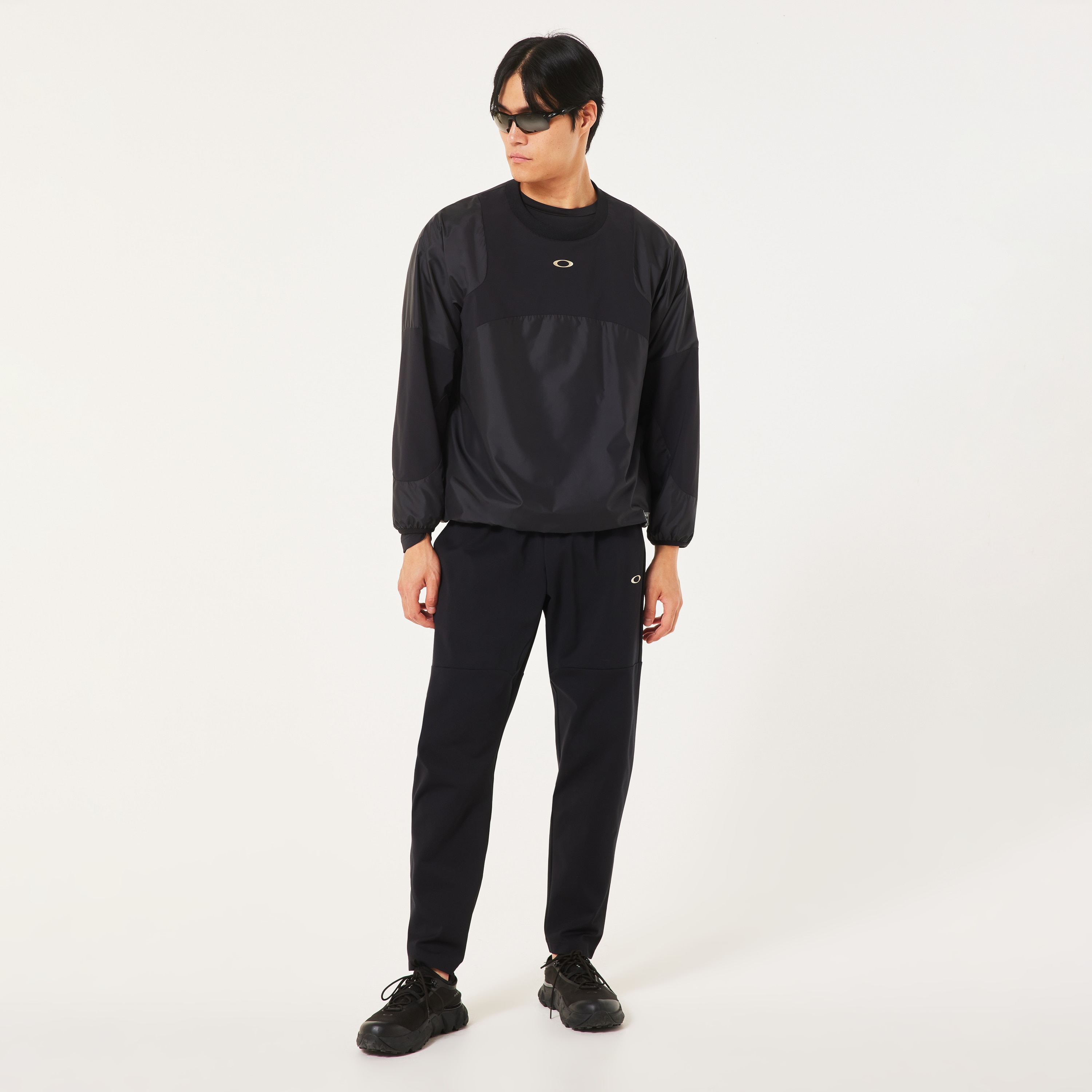 専用BK Oakley Striking Wind Mesh LS Pullover 8.0 - Blackout | Oakley® 日本