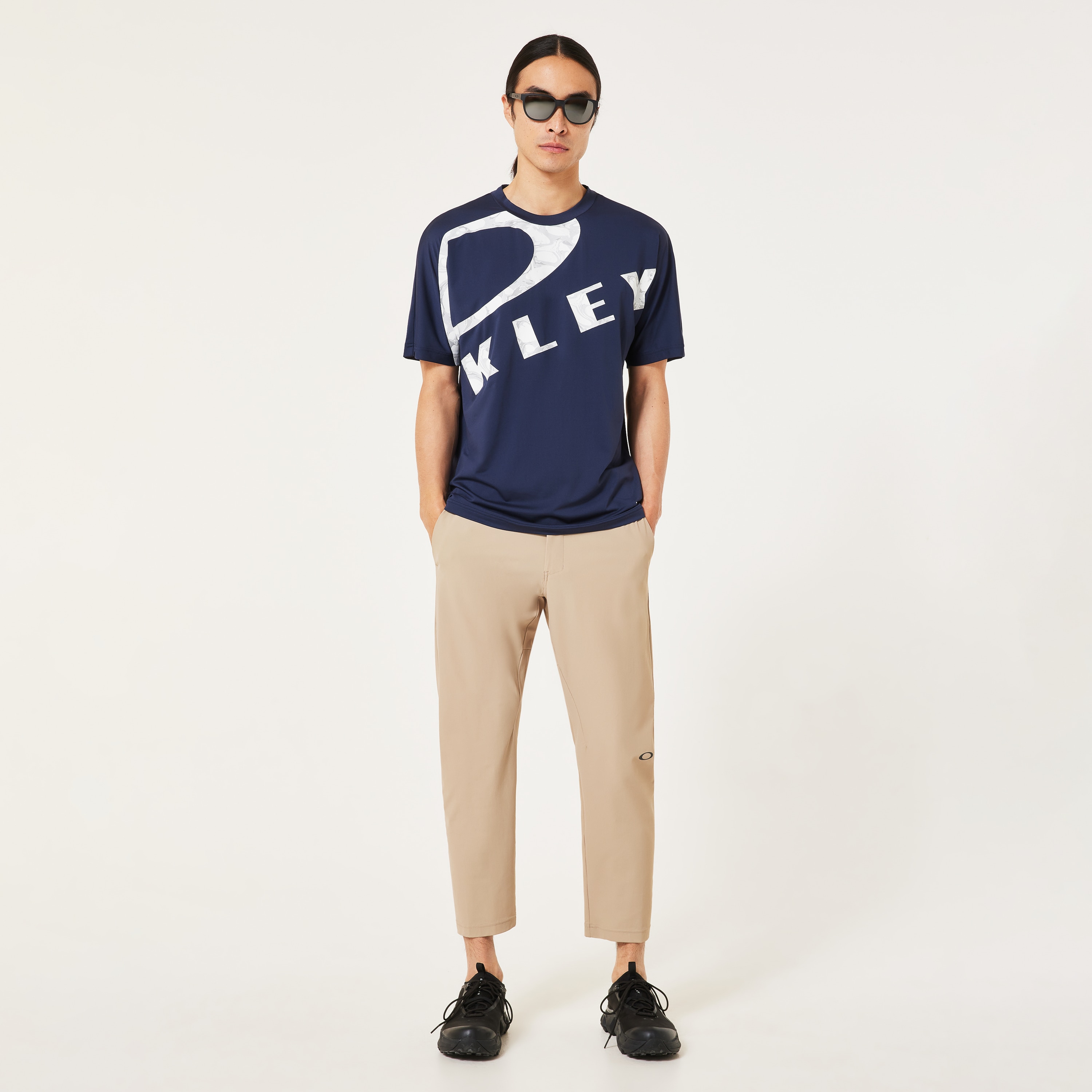 Oakley Multi Type-04 Tapered Pants 1.0 - Blackout | Oakley® 日本