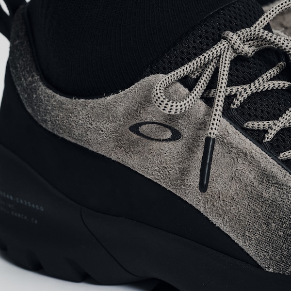 Tênis Oakley x PIET Hoof