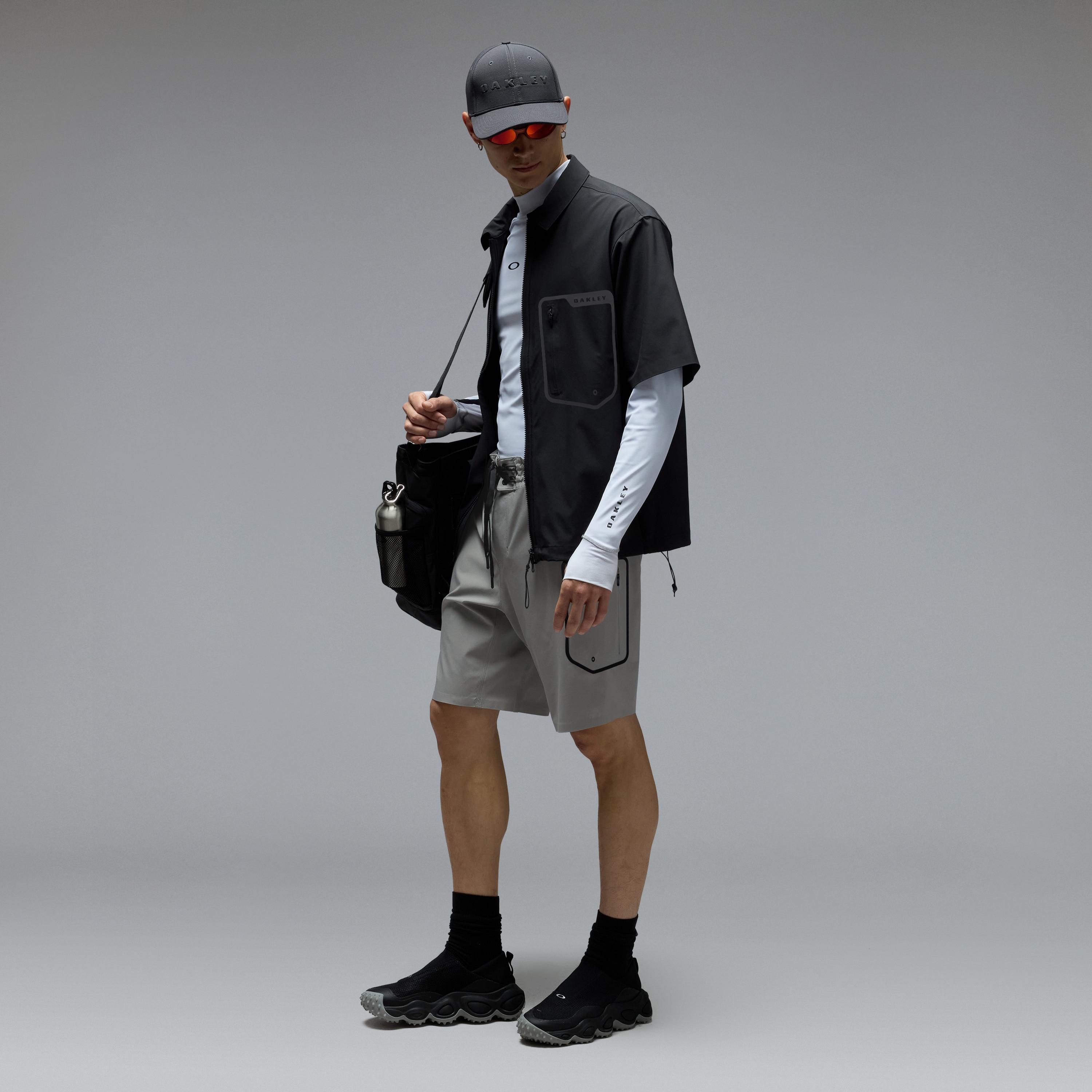 Oakley Waterscape Boardshort in Cement | Oakley® US