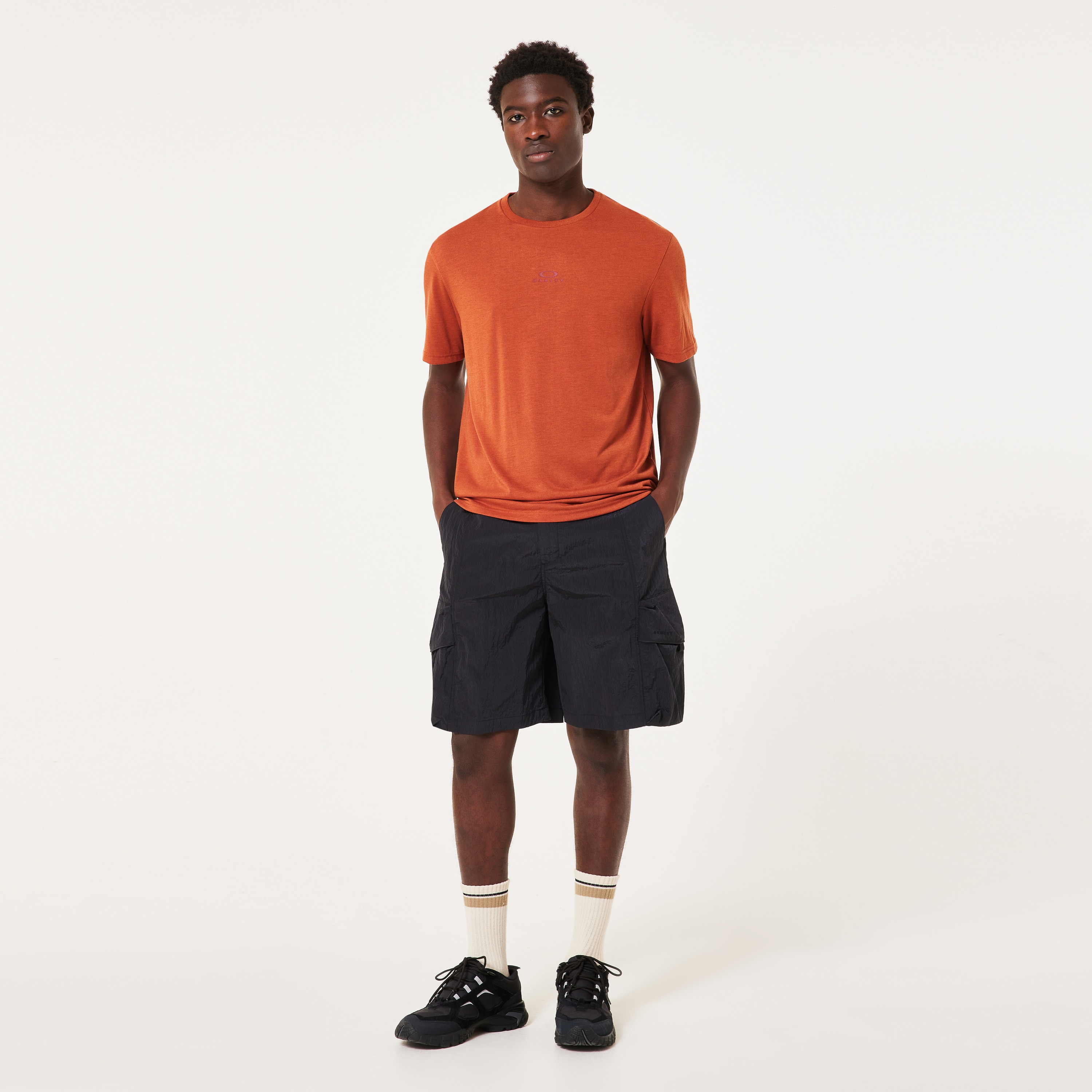 Oakley Bark New Short Sleeve In Auburn
