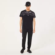Slant Block Tee 12.0 - Blackout