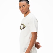 Camiseta Oakley Natureverse Rusty Ellipse - Off White