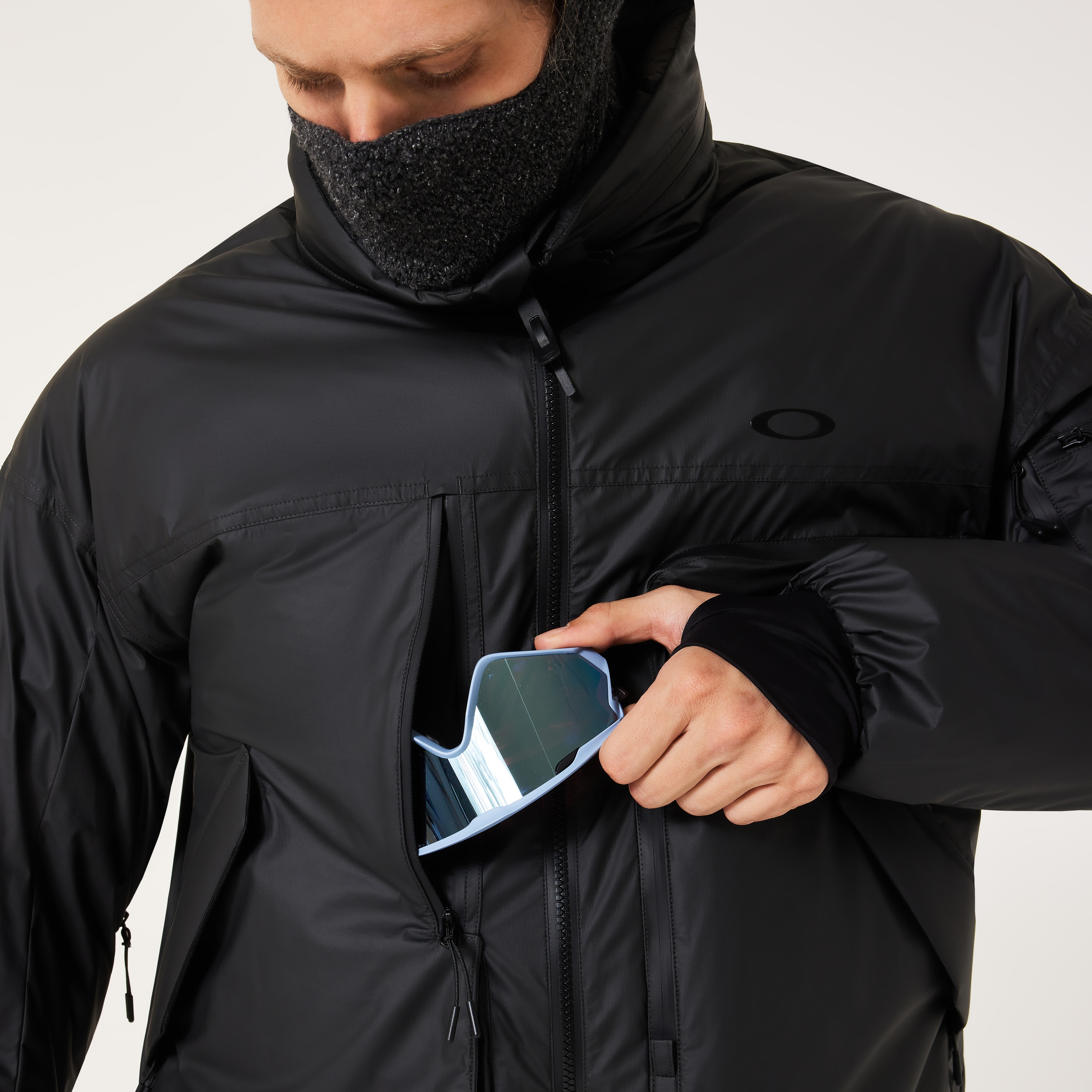 Oakley Mthod Insulated Jacket - Blackout | Oakley® US