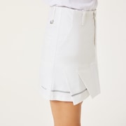Elevate Twisted Pleats Skirt - White