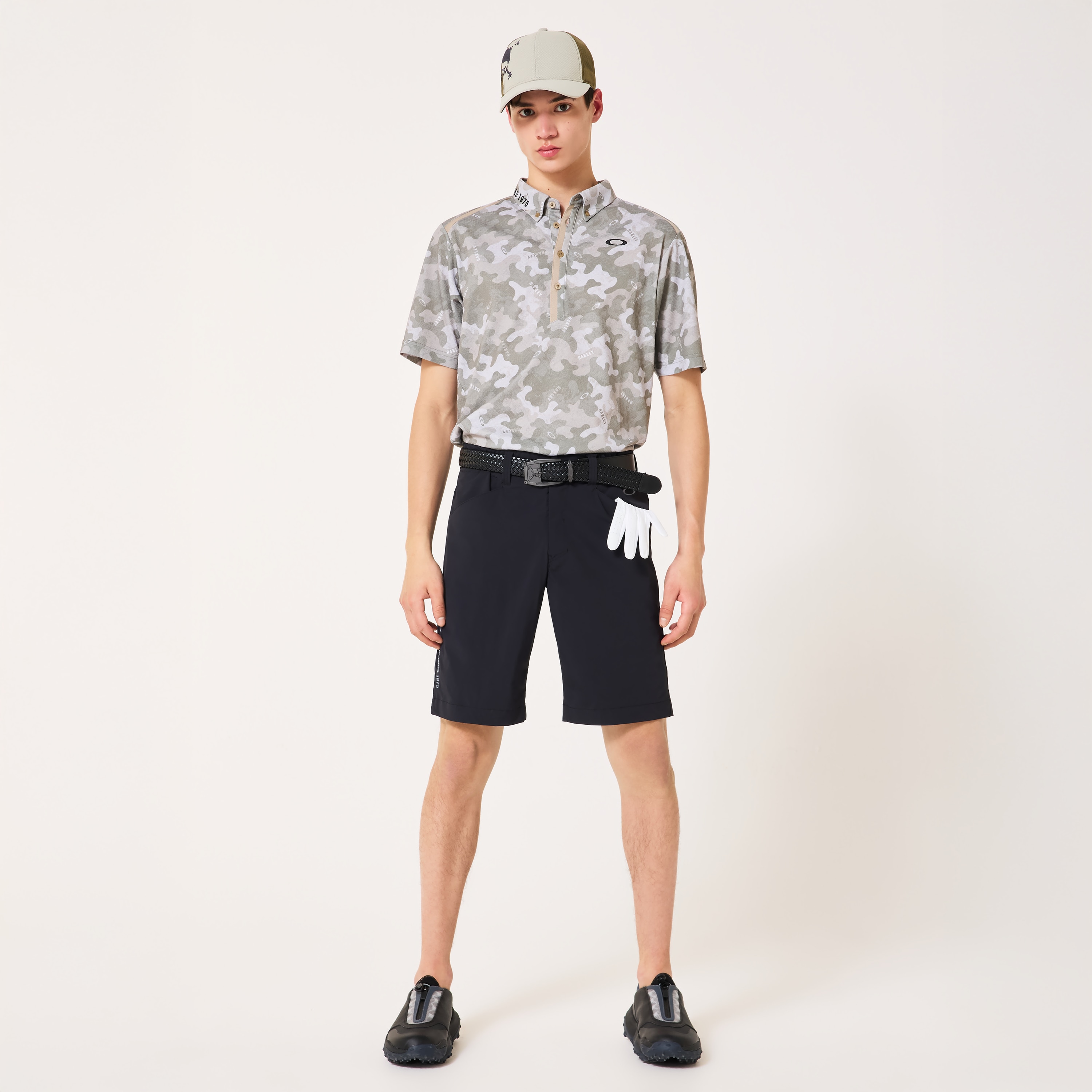 Oakley O-Sync Pack Integrated Shirt in Brown Print | Oakley® JP