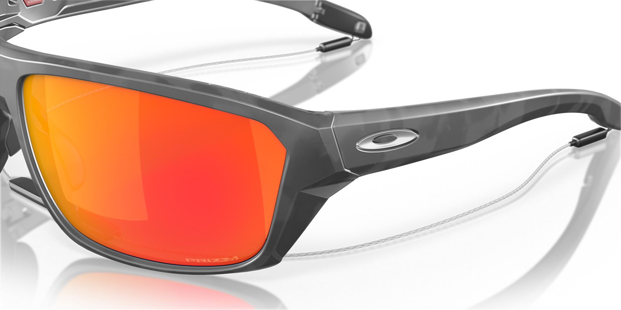 Ruby Lens Oakley Split Shot Sunglasses with Matte Black Camo Frame and Prizm Ruby ...