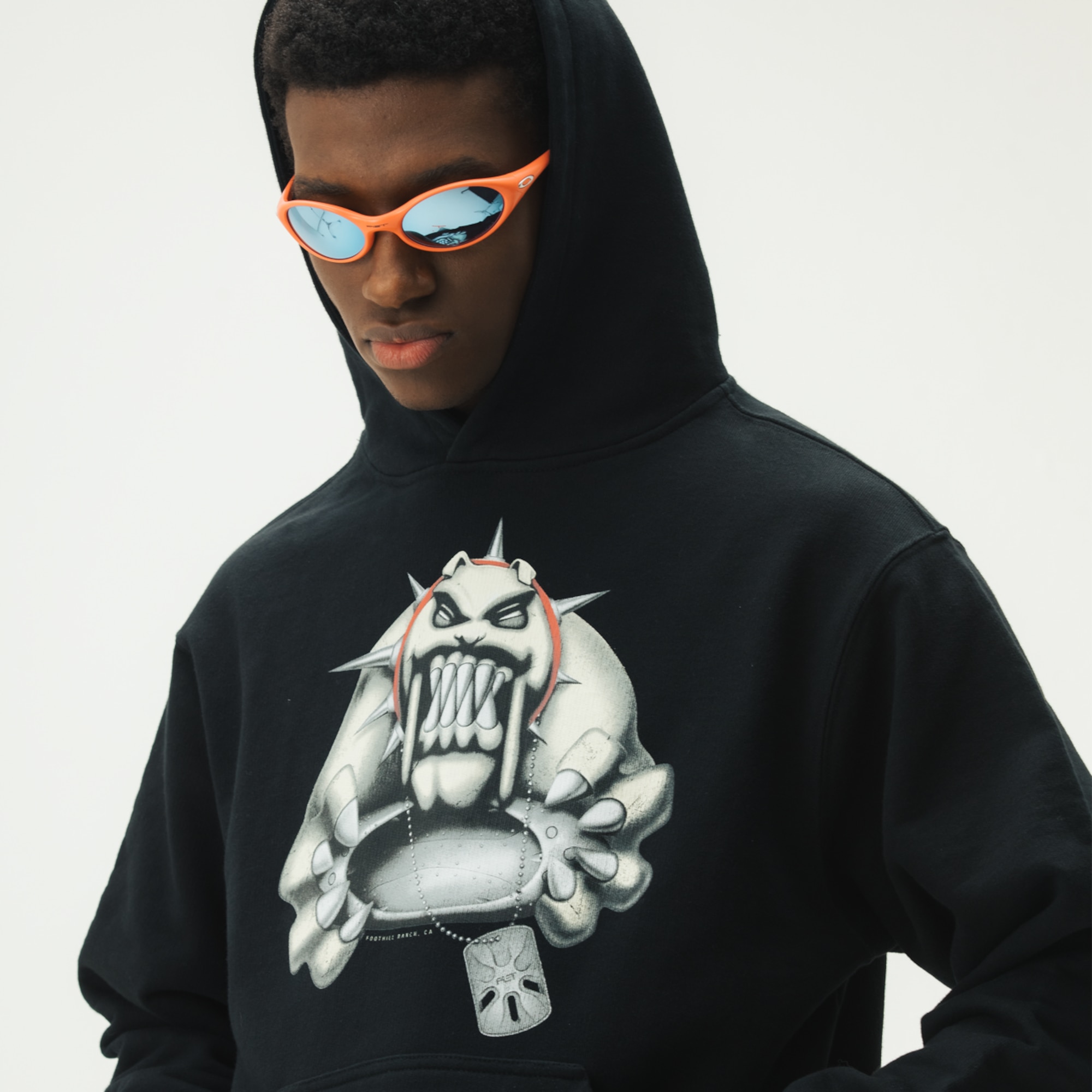 Oakley Moletom Masc Mod Monster Dog Hoodie Piet - Blackout | Oakley® BR