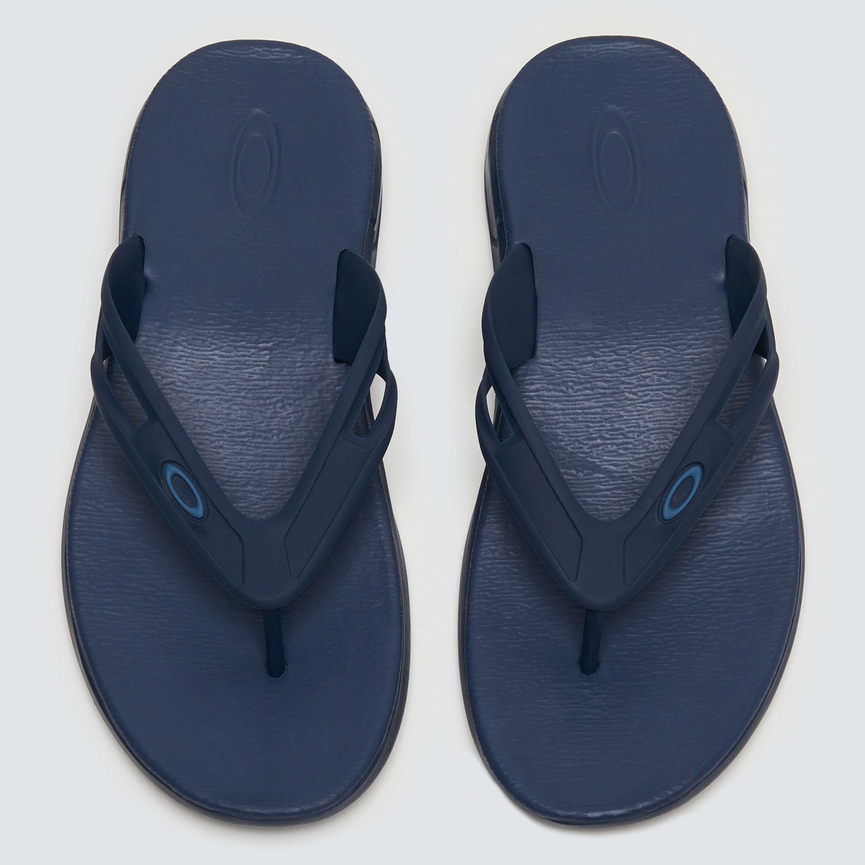 Oakley Oakley Ellipse Flip - Universal Blue - 15204-6ZZ | Oakley® US