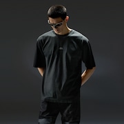 Latitude Veil Tee - Pitch Black