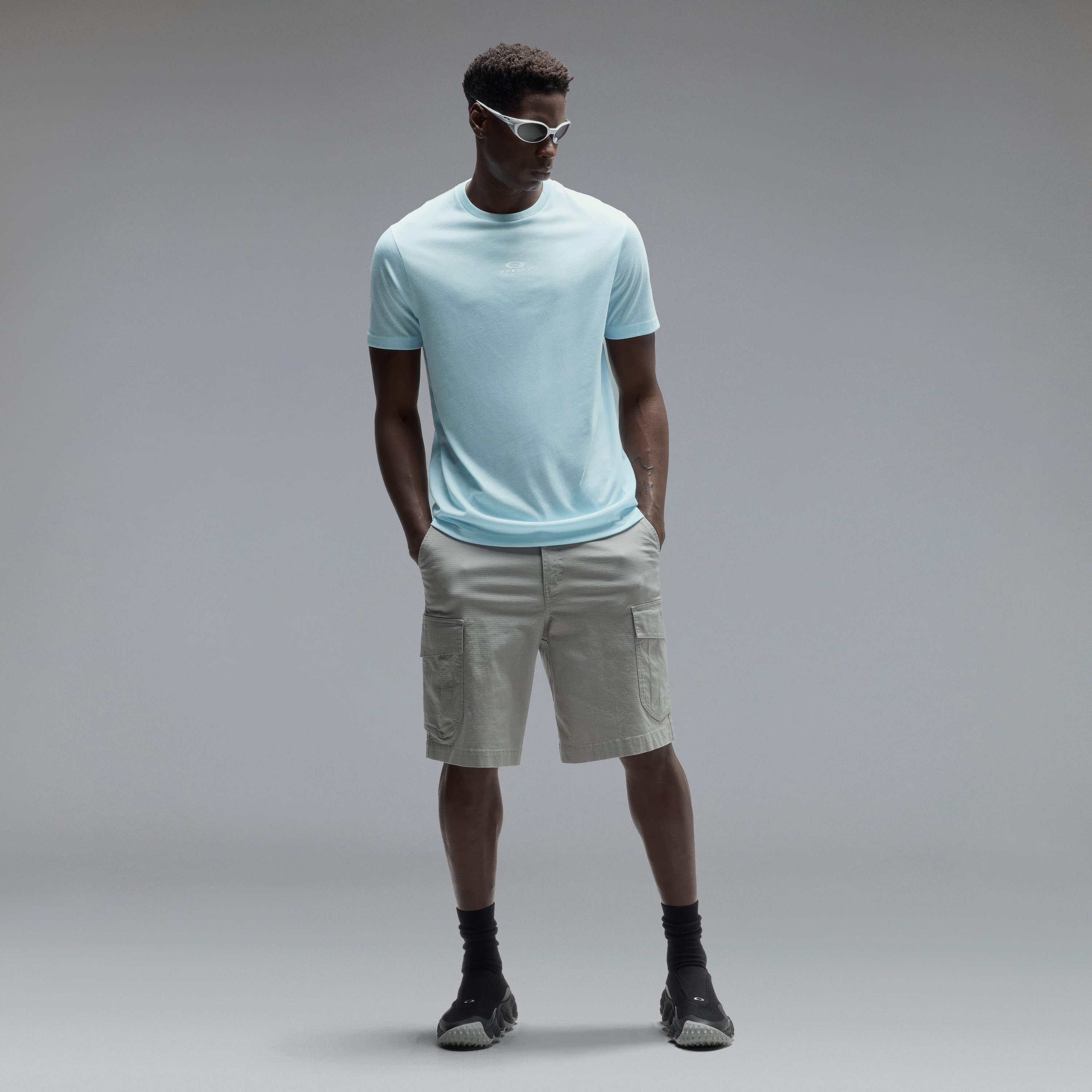 Oakley Men's Bark New Short Sleeve Size: