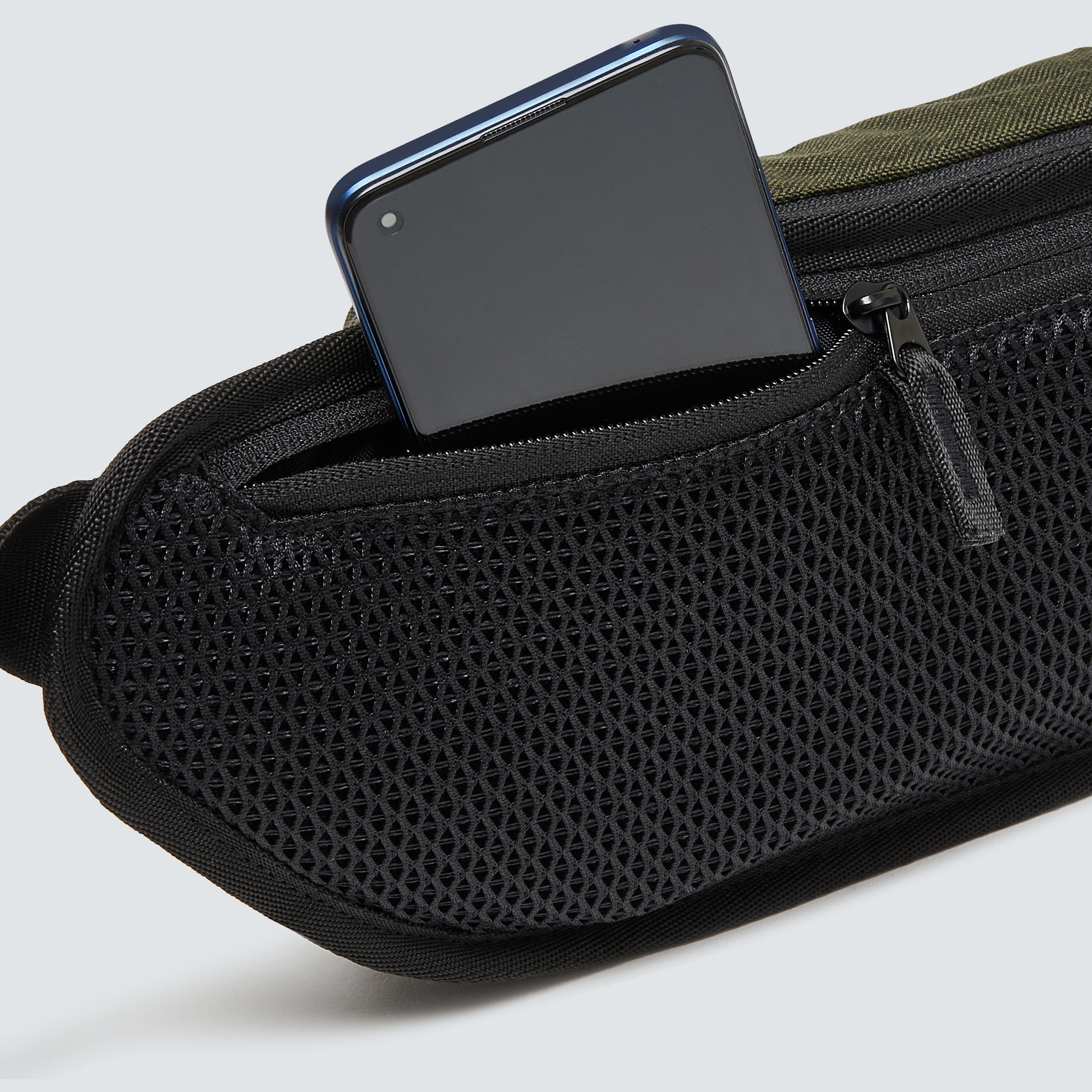 Oakley Transit Belt Bag - New Dark Brush | Oakley® US