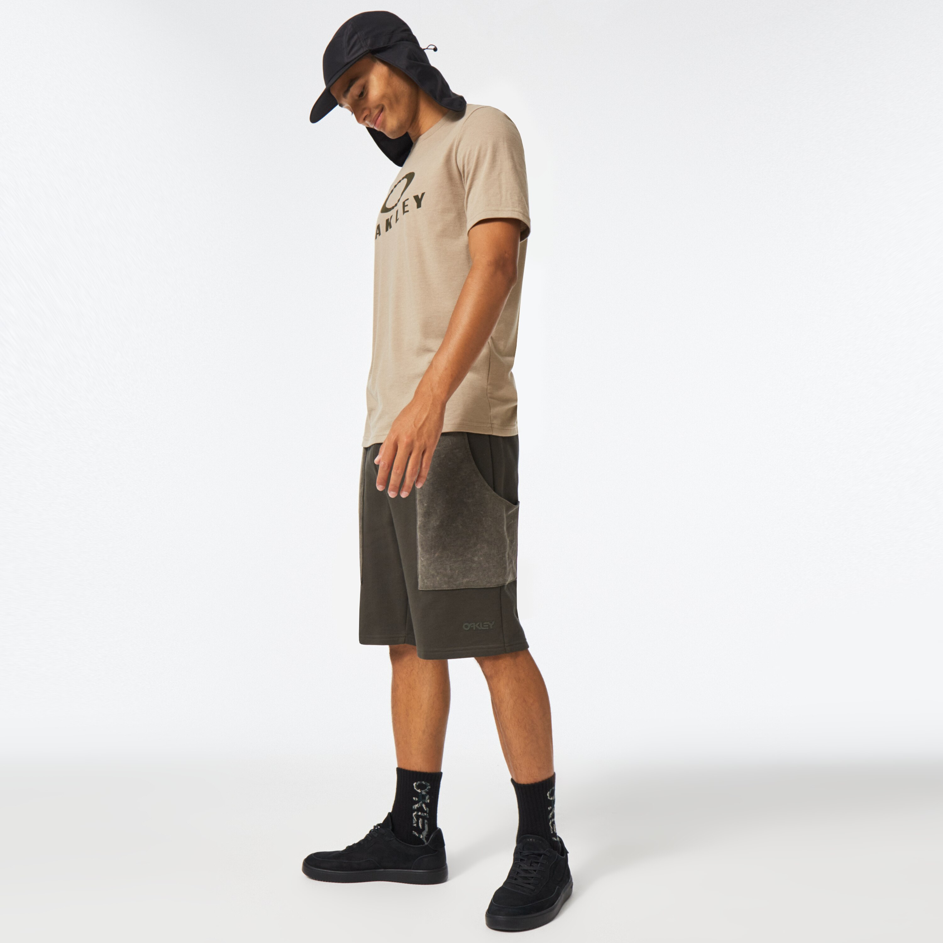 Oakley Short Hazel