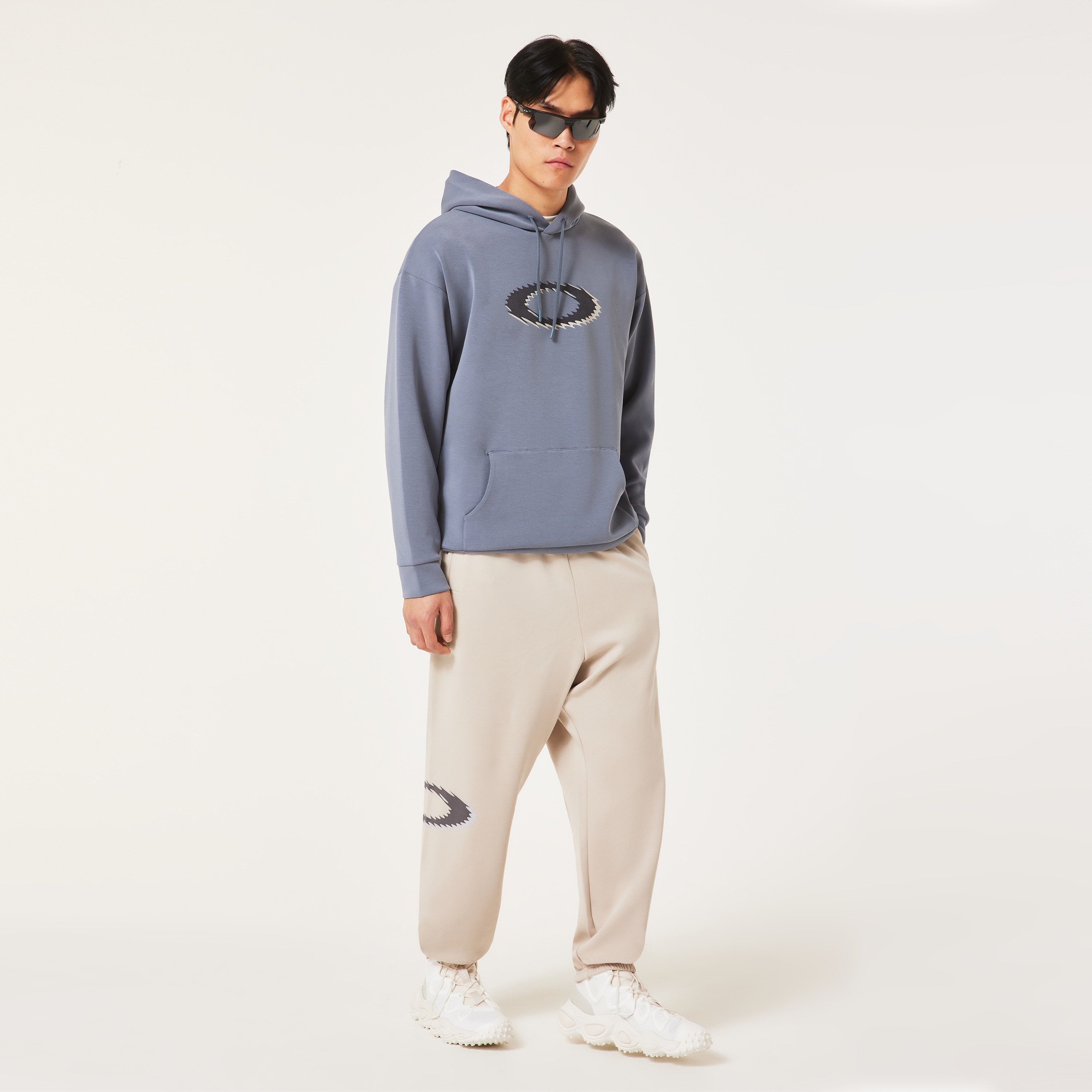 Oakley New Retro Fleece Hoodie 1.7 - Faded Denim | Oakley® 日本