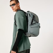 Latitude Flex Pack - Surplus Green