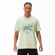 Camiseta Oakley Outline Mountains