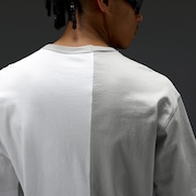 Reserve Momento Tee - Cement