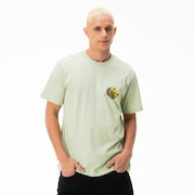 Camiseta Oakley Natureverse Planet - Eucalyptus