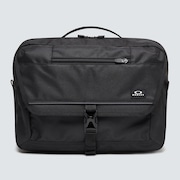 Essential Medium Shoulder - Blackout