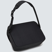 Essential Medium Shoulder - Blackout