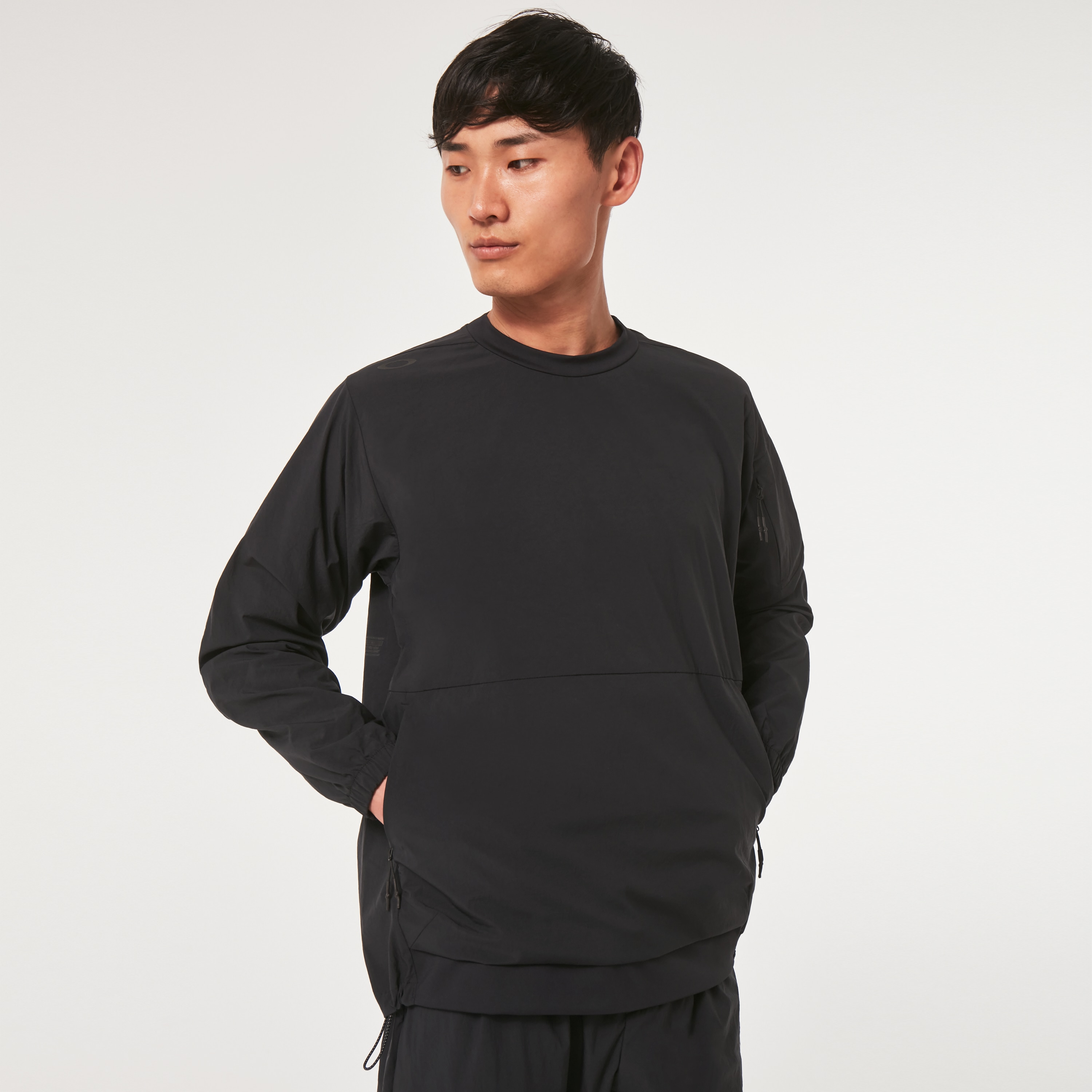 Oakley Rs Shell Splendid Crew Jacket - Blackout | Oakley® 日本