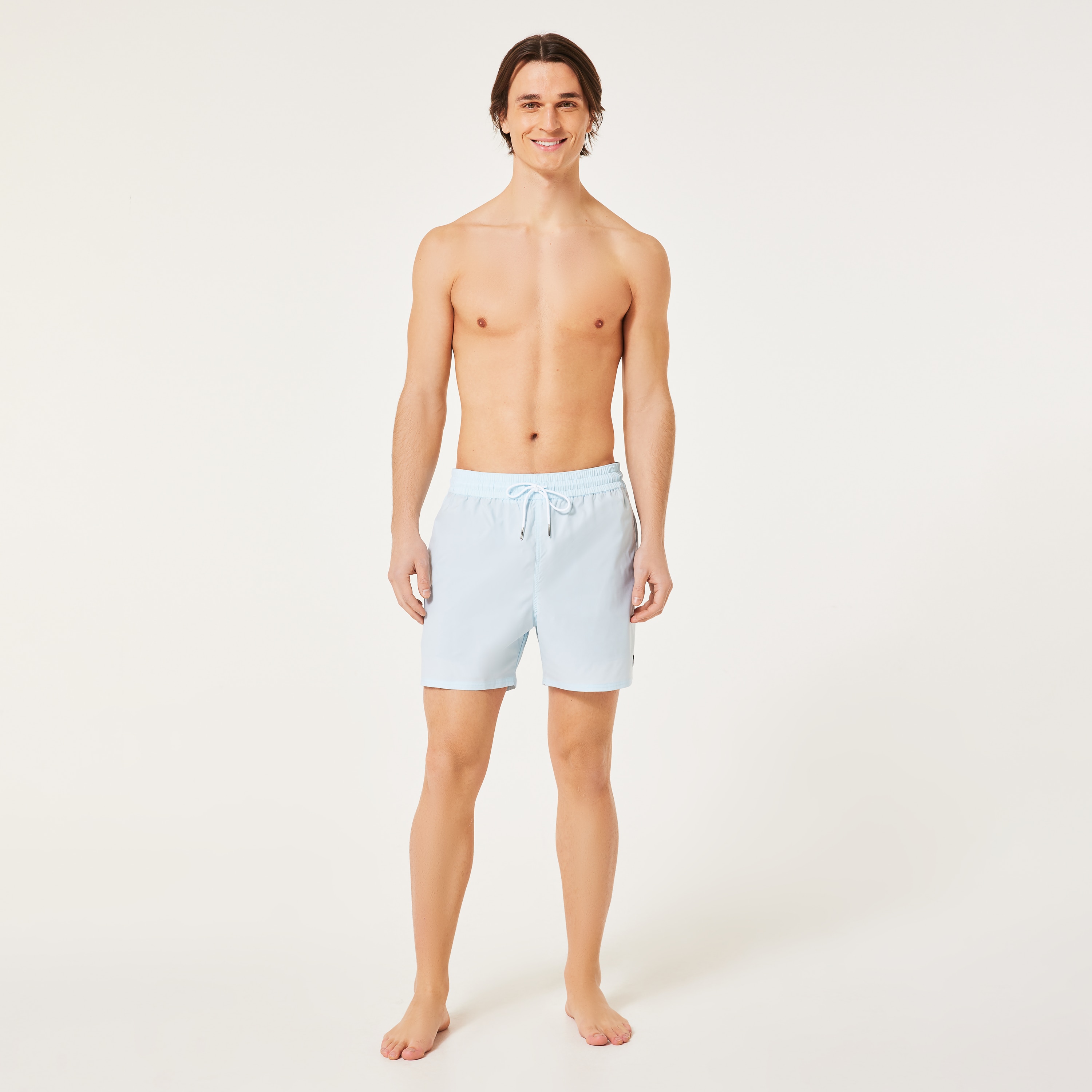 Oakley Robinson Rc 16 Beachshort In Frost