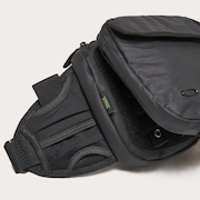 Latitude Flex Belt Bag - Blackout