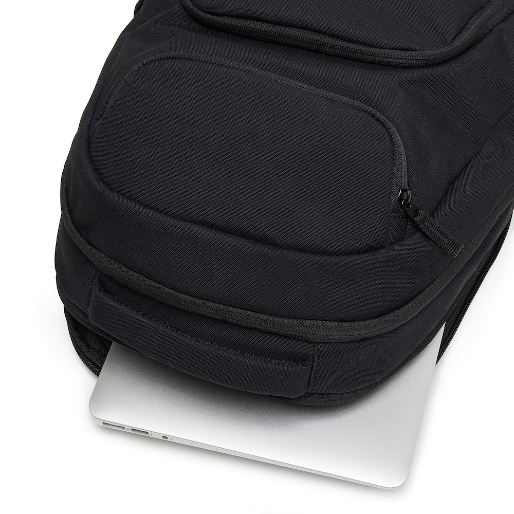 Oakley Vigor Backpack Blackout Oakley® US