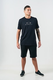 Camiseta Masc Mod O Classic Graphic Tee - Blackout